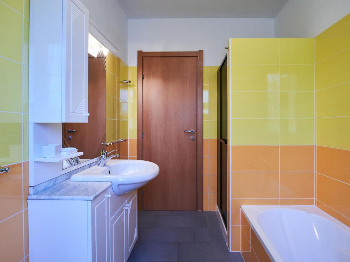 Apartment Aurora - Dma330 By Interhome Vercana ภายนอก รูปภาพ